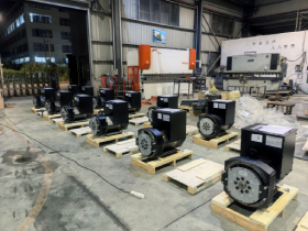 ما هو هيكل ومبدأ مولدات المغناطيس الدائم؟